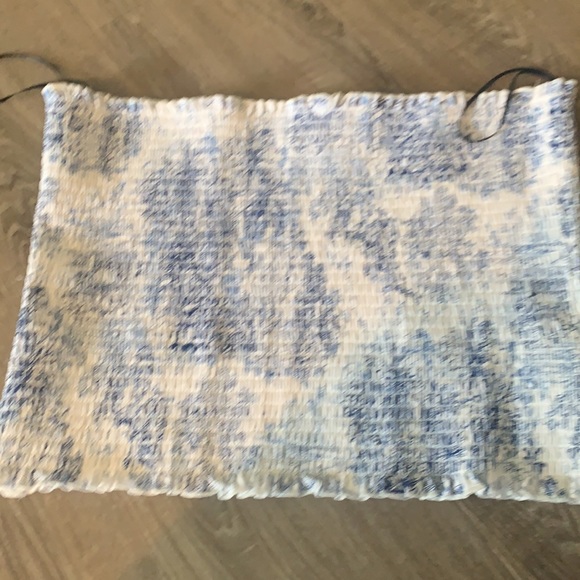 Crop top - Picture 3 of 3